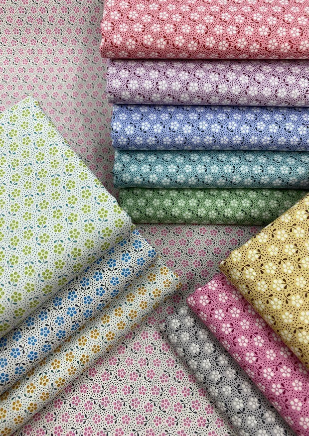 Tilda Fabrics - Meadow Basics Meadow 12 x Fat 1/4 Pack