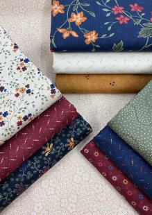 Moda Fabrics - Clover Blossom Farm 10 x Fat 1/4 Pack 1